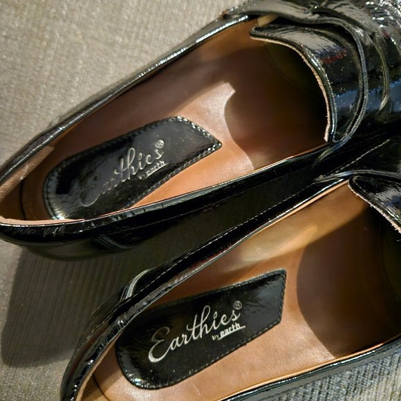 Earthies patent leather penny loafers with chunky soles 8.5M - Picture 4 of 5